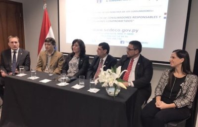 Dinatran y Sedeco se unen para atender a usuarios del transporte público | Paraguay en Noticias 