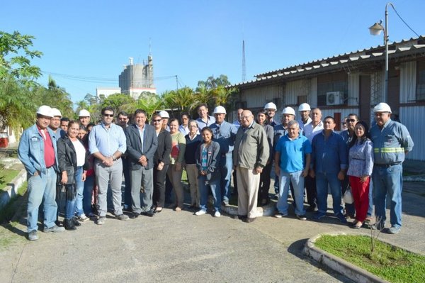Formalizan acuerdo entre Villeta y la Industria de Cemento | Paraguay en Noticias