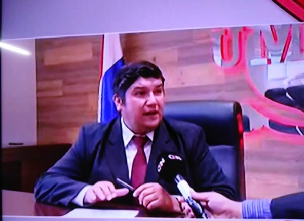 LAS MENTIRAS QUE ASUSTAN. Los audios del VIH son falsos