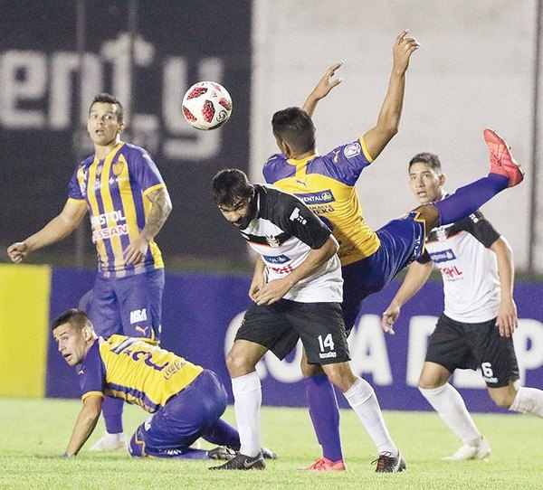 El gol estuvo prohibido voi para los luqueños