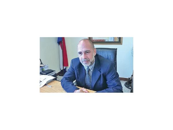 Juez admite imputación contra senador Zacarías Irún y le cita para las medidas