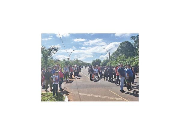 OTEP-SN cerró ruta en reclamo de entrega de almuerzo escolar