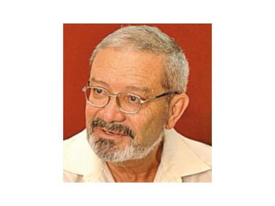 Luis María Martínez y Estudios