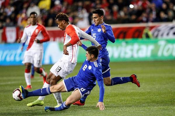 Paraguay cayó por la mínima ante Perú en el debut de Berizzo | .::Agencia IP::.