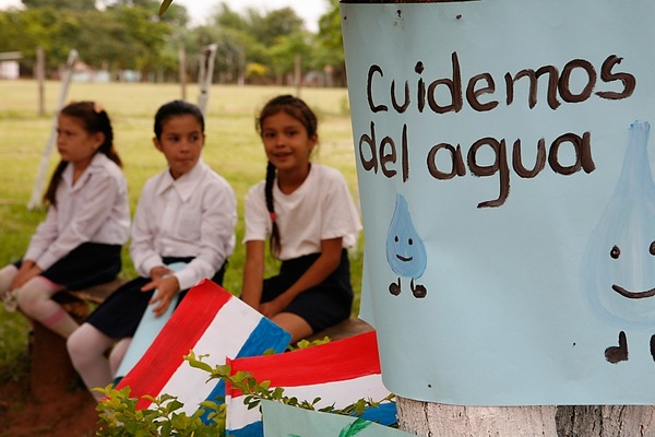 Salud busca un mayor y mejor acceso al servicio de agua potable - ADN Paraguayo