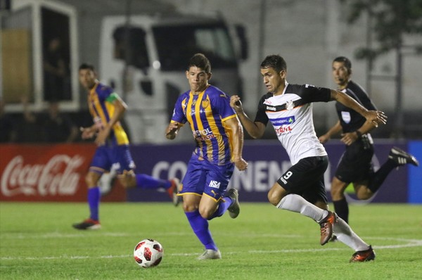 El Clásico luqueño termino sin goles - ADN Paraguayo