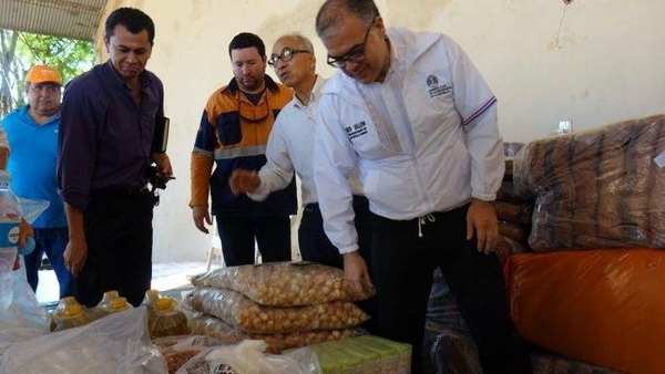HOY / Aceleran gestiones por emergencia: arreglarán caminos y continuarán provisión de alimentos