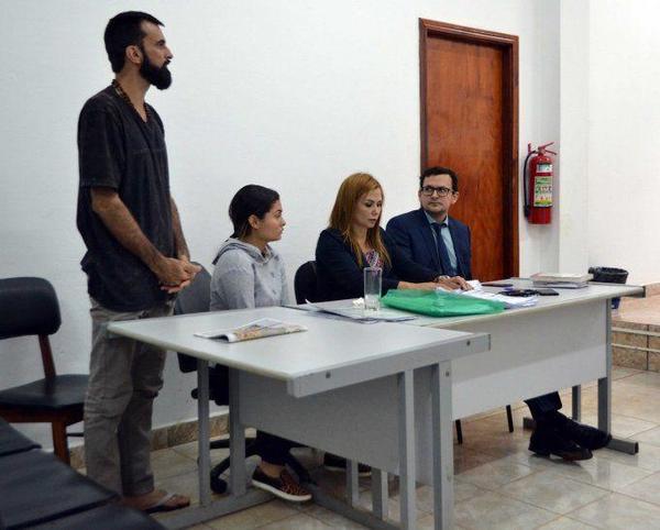 Condenado por producir aceite de cannabis debe volver a la cárcel, segíºn Tribunal | Paraguay en Noticias