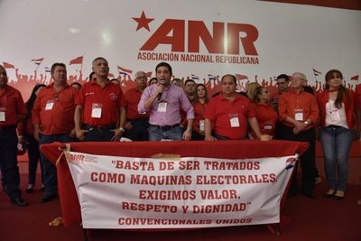 Convención colorada logró quórum - Fotos - ABC Color