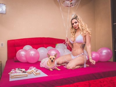 ¡Cuerona ex Miss Tunning fue detenida por "tortolear" autos!