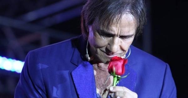 HOY / Roberto Carlos permanece en el tiempo con sus canciones