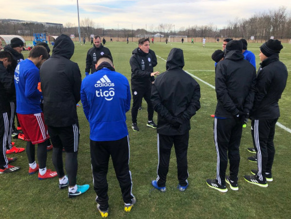 Paraguay comenzó sus preparativos para el juego contra México