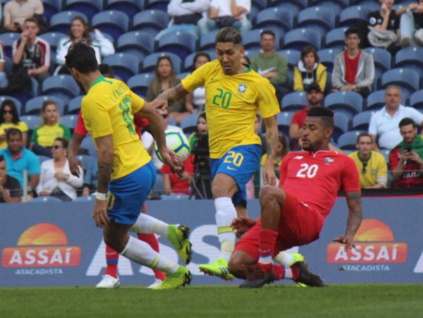 Brasil no puede ante Panamá en un amistoso