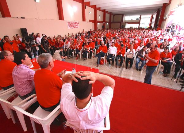 Retroceso en estatuto de la ANR: Antigüedad vuelve a 10 y 5 años