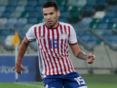 Toto Berizzo recurre a Celso Ortiz para el juego ante México