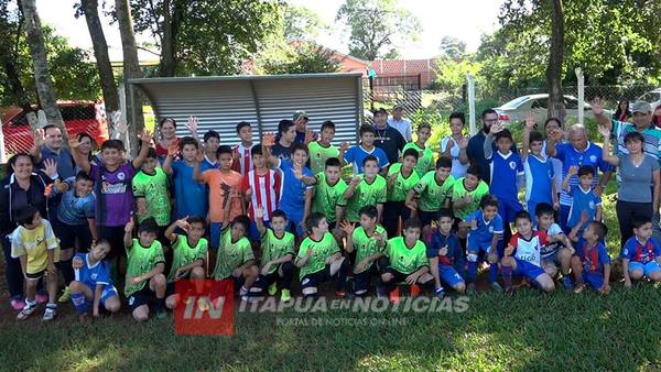 MEJORAS EN LA CANCHA DE LOS CAMPEONES 2018 DEL TORNEO “GOLES POR MI BARRIO”
