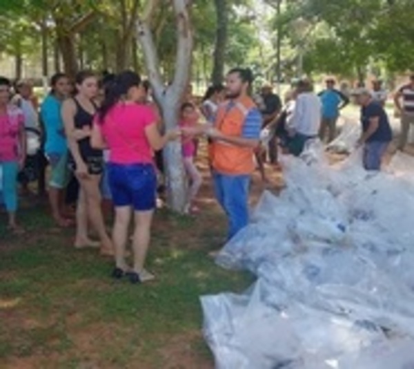 Sigue la asistencia con toneladas de comida a familias del norte - Paraguay.com