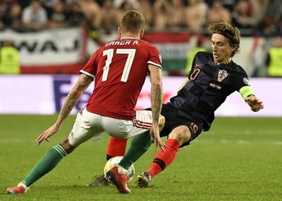 Hungría hace historia y remonta a Croacia - Deportes - ABC Color