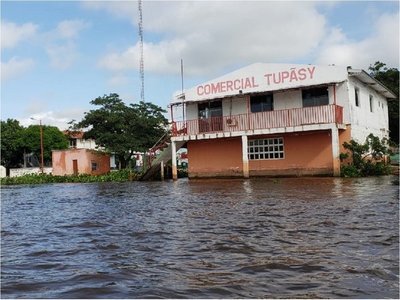 Isla Margarita vuelve a inundarse por crecida del río Paraguay