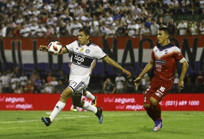 Académicos igualaron con el Decano - ADN Paraguayo