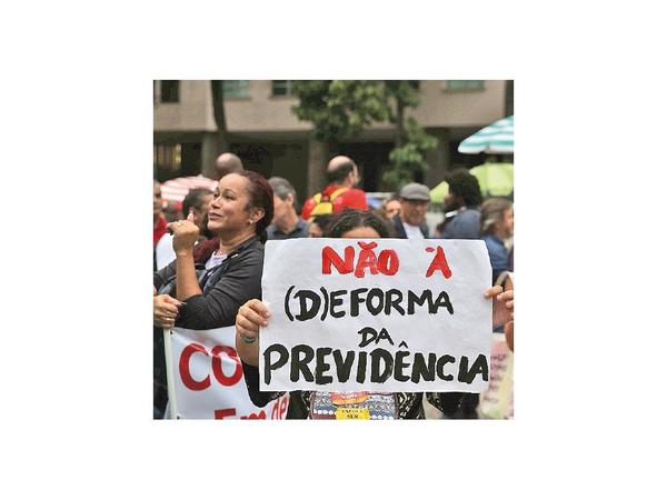 Bolsonaro busca aprobación para la  reforma de pensiones