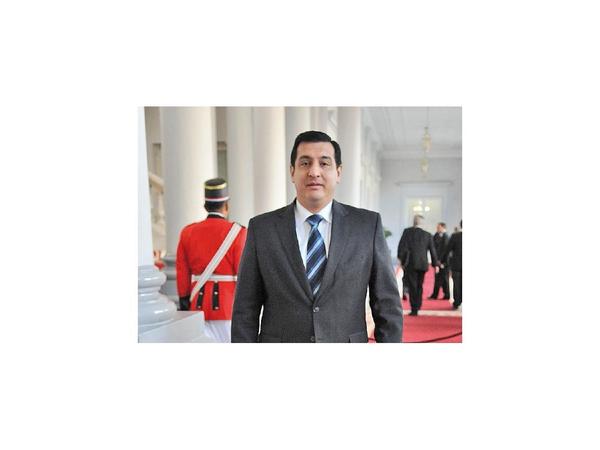 Excesiva tardanza en expedientes de ex ministros