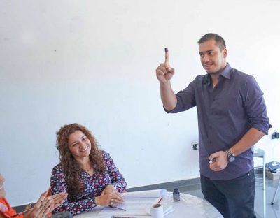Prieto llama a Teddy a someterse a encuesta y  confía en que su victoria puede darse sin el PLRA