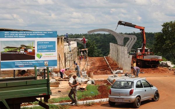 Avanza construcción de terminal de ómnibus en Franco