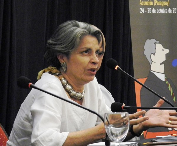 "Manifestantes" atacaron la casa de la historiadora Milda Rivarola » Ñanduti