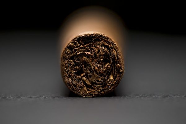 Impuesto al tabaco para reducir consumo