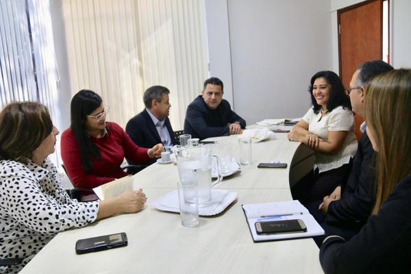 Buscan concretar vuelos chárter para el desarrollo de la región - ADN Paraguayo