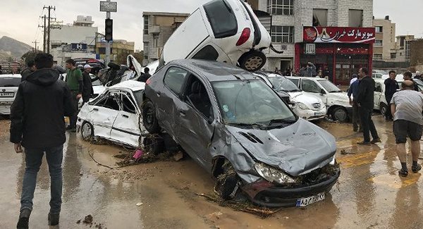 Varios muertos y decenas de heridos por inundaciones en Irán | .::Agencia IP::.