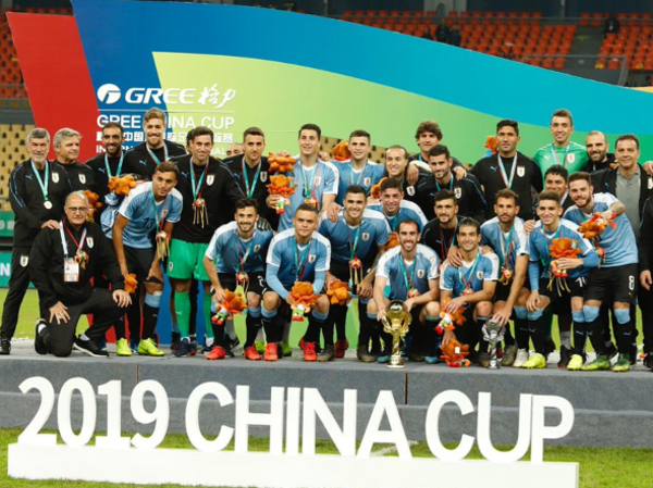Uruguay se queda de nuevo con la China Cup