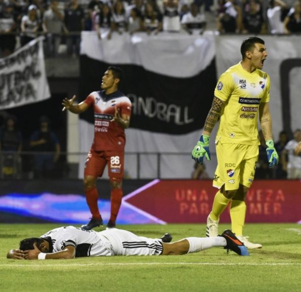 “Nos dijo que somos arqueros de selección” - Deportes - ABC Color