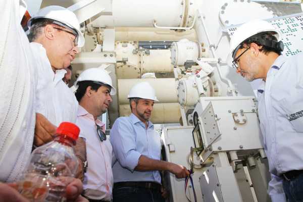 Paraguay inicia trabajos de adecuación para utilizar más energía de Yacyretá | .::Agencia IP::.