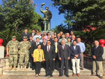 Visita a la habilitación de mejoras realizadas en la Avda. Gral. Chiang Kai Shek.