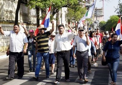 Policía en alerta por marcha - Nacionales - ABC Color