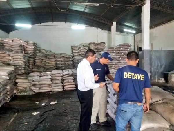 Incautan 200 mil kilos de azúcar de contrabando – Prensa 5