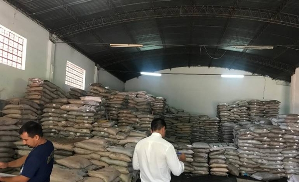 HOY / Caen 200 mil kg de azúcar de contrabando: 'Sólo trabajamos con supermercados serios'
