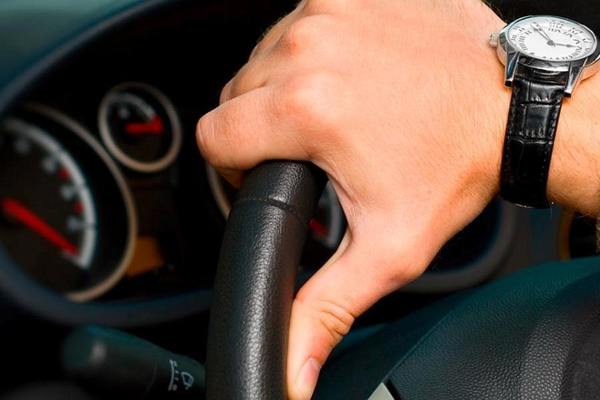 Usuaria de Uber temió a su conductor y lo denunció