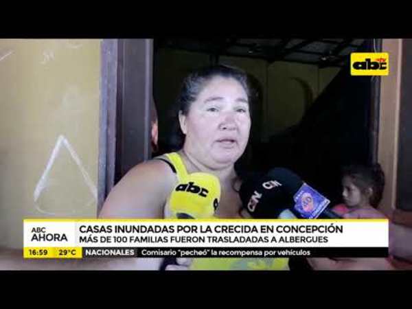 Casas inundadas por la crecida en Concepción - Tv - ABC Color