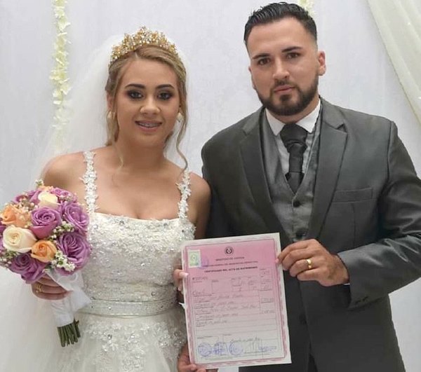 Y el amor surgió con un: hola, ¿te gusta el melón?