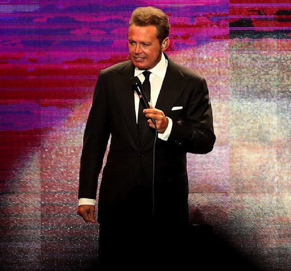 POR SER “NEURA” Luis Miguel tendrá que realizar terapia auditiva