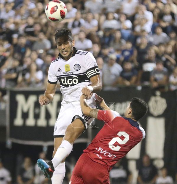 Roque pide optimismo al hincha