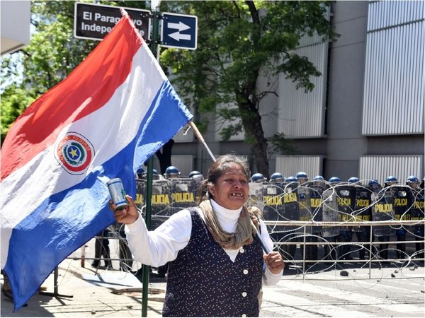 Nativos de Tacuara’i suman fuerza en reclamo de tierras