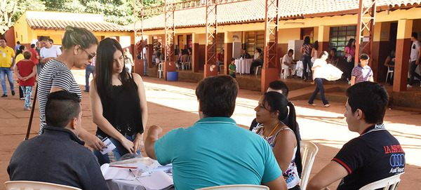 Ausentismo en internas coloradas llegó al 68% - ADN Paraguayo