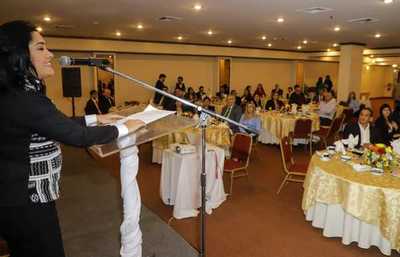 Senatur busca fortalecer la industria turística de reuniones | .::Agencia IP::.
