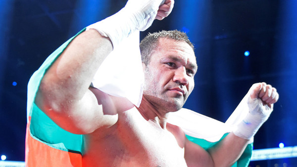 VIDEO: Boxeador causa indignación en las redes al besar a reportera en los labios sin su consentimiento en medio de una entrevista
| Paraguay en Noticias