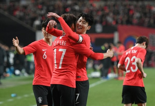 Corea del Sur vence a Colombia | Paraguay en Noticias