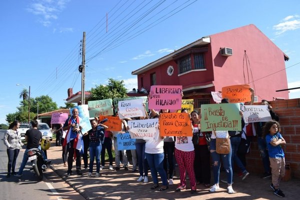 Exigen auditar gestión del fiscal de Carapeguá | Paraguay en Noticias